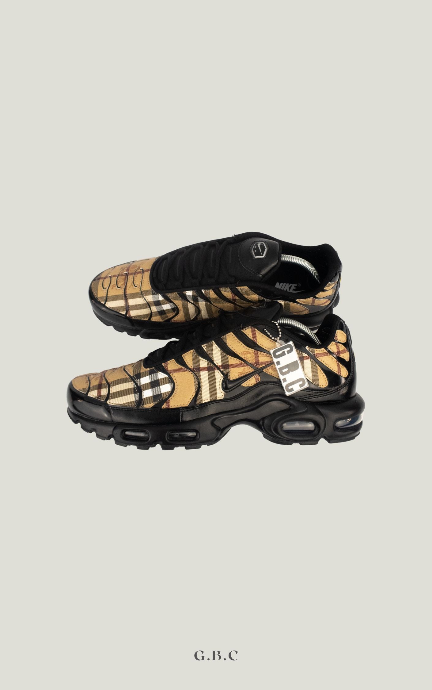 Nike air max tn burberry hotsell